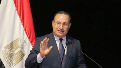 وزير التعليم العالي والقائم بعمل وزير الثقافة يشارك في الجلسة الختامية لمؤتمر "الهوية الوطنية.. جذور راسخة ورؤية متجددة"