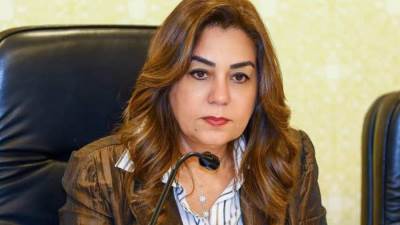 وزيرة التنمية المحلية والبيئة تستعرض تقريراً حول جهود المحافظات في المرحلة الأولى من الموجة الــ 30 لإزالة التعديات