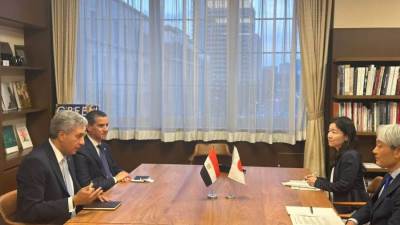 وزير السياحة يلتقي مفوض الشئون الثقافية بالحكومة اليابانية لبحث التعاون في السياحة والآثار