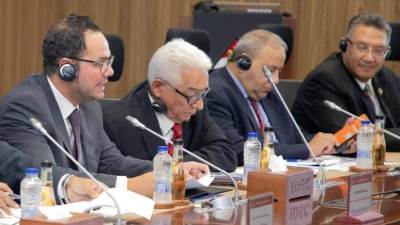 "معلومات الوزراء" و"أكاديمية شنغهاي للعلوم الاجتماعية" يبحثان الانتقال بالشراكة الصينية الأفريقية من تنفيذ المشروعات إلى بناء القدرات وتعميق التصنيع