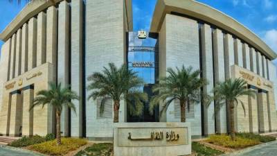 وزير التعليم العاليالقائم بأعمال وزير الثقافة يعتمد برنامج احتفالات الذكرى الـ53 لانتصارات أكتوبر بجميع المحافظات