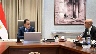 رئيس الوزراء يستعرض الحوافز المستدامة لتشجيع القطاع الخاص على إدارة مدارس التكنولوجيا التطبيقية