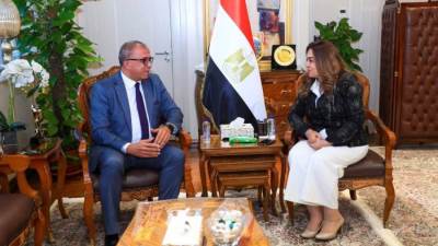 وزارة التنمية المحلية: ضمن برنامج الشراكات مع الجامعات والمؤسسات العلمية.. برامج دراسات عليا (ماجستير ودكتوراه)  وتدريب "أونلاين" للعاملين بالمحليات