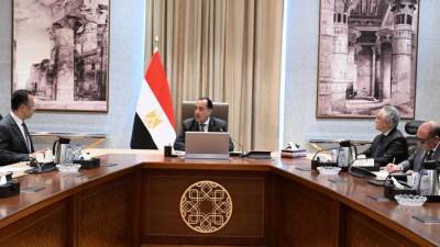 رئيس الوزراء يستعرض محاور جلسة "مصر الرقمية"