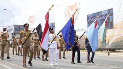 عناصر من القوات المسلحة المصرية تشارك فى مراسم الإحتفال بالذكرى السادسة والستين لإستقلال جمهورية قبرص