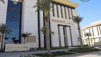 "الزراعة" تعلن الانتهاء من حصاد 60% من محصول الأرز وتدوير 610 ألف طن قش لمواجهة "السحابة السوداء"