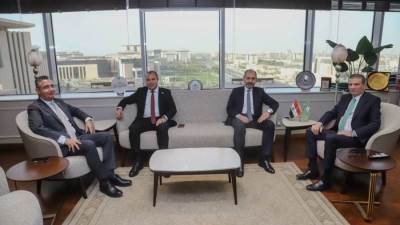 وزيرا الزراعة والتموين ورئيس "زراعة النواب" يبحثون تحديد أسعار عادلة لتوريد القمح والمحاصيل الاستراتيجية