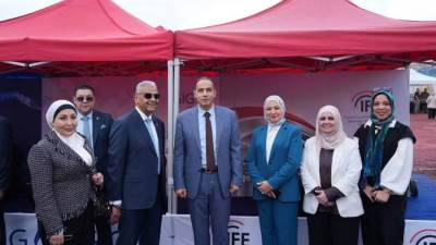 رئيس "الرقابة المالية" يشهد فعاليات معرض "بناء القدرات لتعزيز التنمية" في ستاد الإسكندرية للتعريف بالخدمات المالية غير المصرفية