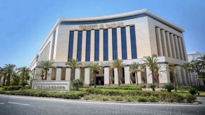 الإسكان تنفي السماح بأنشطة تجارية أو سكنية في بدرومات الأراضي السكنية