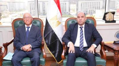 وزير العمل يلتقي ممثلي الشركات اليابانية في مصر: كل الدعم والمساندة لتعزيز الاستثمارات اليابانية وتذليل التحديات أمام المستثمرين