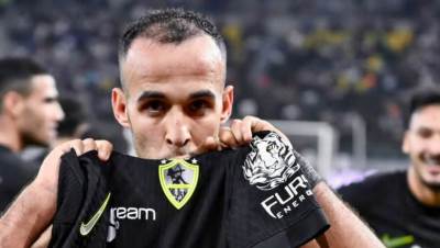 الزمالك يوقف ناصر منسي عن التدريبات ويحيله للتحقيق عقب العودة من رواندا