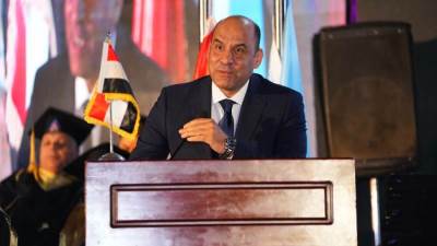 وزير العمل يشهد حفل التخرج السنوي لأكاديمية الشروق ويوجه رسالة للخريجين: كفاءتكم ومهاراتكم سر نجاحكم في سوق العمل
