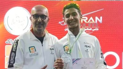 وزير الرياضة يهنئ أحمد القاضي بفضية كأس العالم للسلاح للشباب