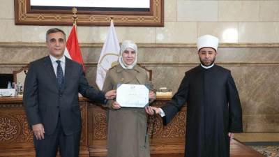 وزير الأوقاف وسفير الجزائر يشهدان ختام دورة «مهارات الوعظ الديني للواعظات الجزائريات» بمسجد مصر الكبير