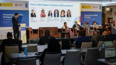 وزير التخطيط: نعمل على تحقيق التكامل بين التخطيط التنموي والمالي لتوجيه الموارد للأولويات وزيادة كفاءتها