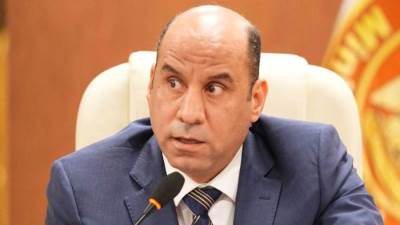 وزارة العمل تدعو العمالة المصرية في لبنان إلى الاستفادة من مد مهلة تسوية أوضاع الإقامة والعمل حتى 29 يناير المقبل