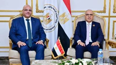 "سويلم" يشارك في افتتاح ورشة عمل «آثار التغيرات المناخية على البنية التحتية الحضرية واستقرار المباني في مدينة الإسكندرية»