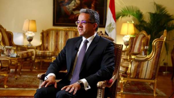 وزير السياحة