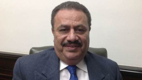 رضا عبد القادر رئيس مصلحة الضرائب
