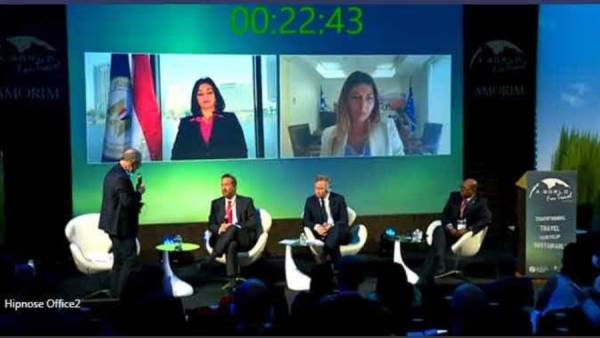 نائب وزير السياحة والآثار لشئون السياحة تشارك عبر تقنية الفيديو كونفرانس في الجلسة الحوارية التي عقدت