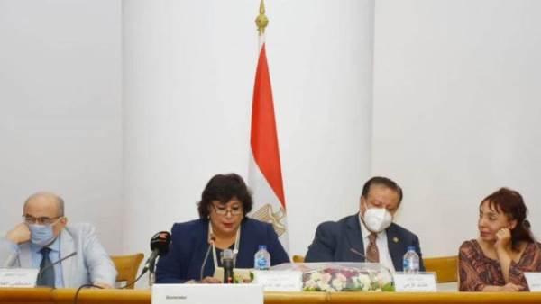 وزيرة الثقافة بمؤتمر فارس الكلمة