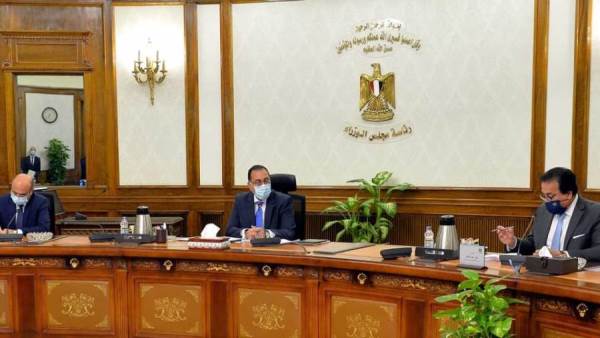 مدبولي يتابع مشروع الجينوم البشري