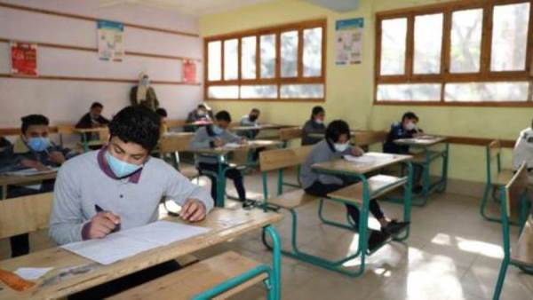 شائعة تاجيل الدراسة