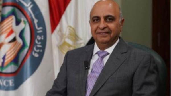 وزير المالية