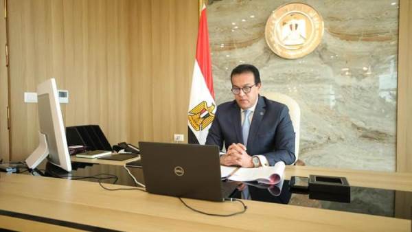 وزير التعليم العالى
