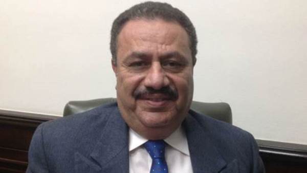 رضا عبد القادر رئيس مصلحة الضرائب