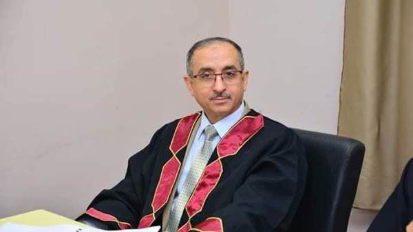 الدكتور طارق عبدالوهاب