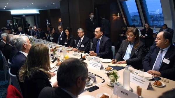 رئيس الوزراء في مقر مجلس الأعمال الفرنسي MEDEF