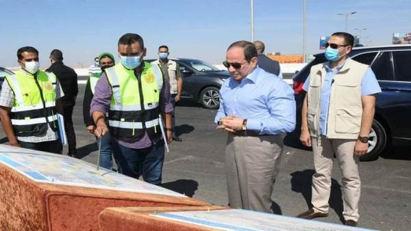 الرئيس عبد الفتاح السيسي خلال افتتاح مشاريع سابقة - أرشيفية