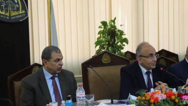 محمد سعفان خلال مشاركته مجلس جامعة الزقازيق