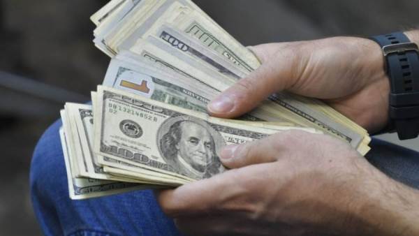 سعر الدولار اليوم في مصر الأربعاء 5 1 - 2022