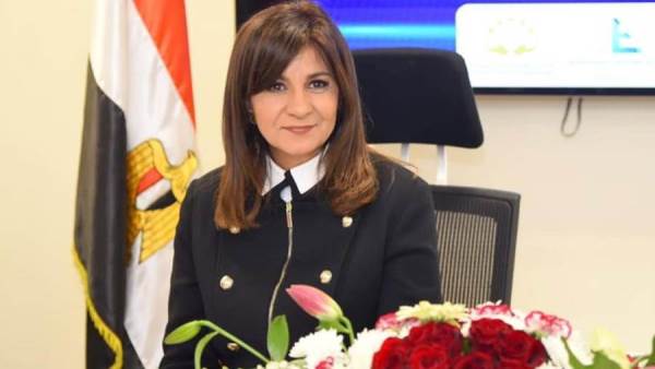 السفيرة نبيلة مكرم عبد الشهيد وزيرة الدولة للهجرة وشئون المصريين بالخارج