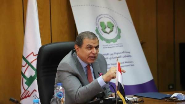 وزير القوى العاملة محمد سعفان