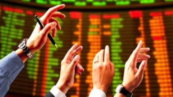 البورصة المصرية تتراجع