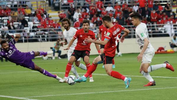 أحمد عبد القادر يحرز الهدف الثالث للأهلى أمام الهلال