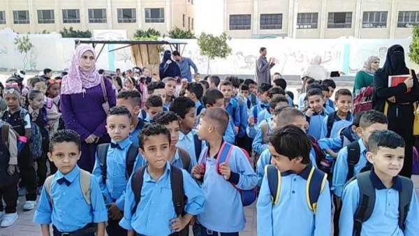 بدء الفصل الدراسي الثاني