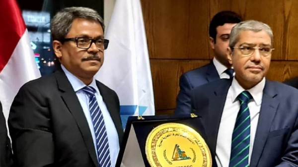 وزير خارجية بنجلاديش وإبراهيم العربي