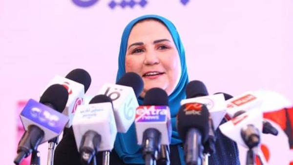 نيفين القباج - وزير التضامن الاجتكاعي