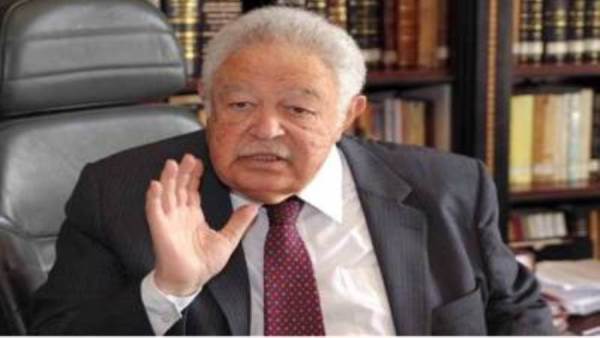 المستشار رجائي عطية نقيب المحامين
