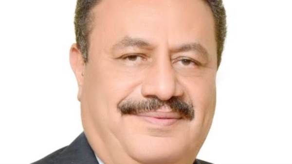 رضا عبد القادر رئيس مصلحة الضرائب