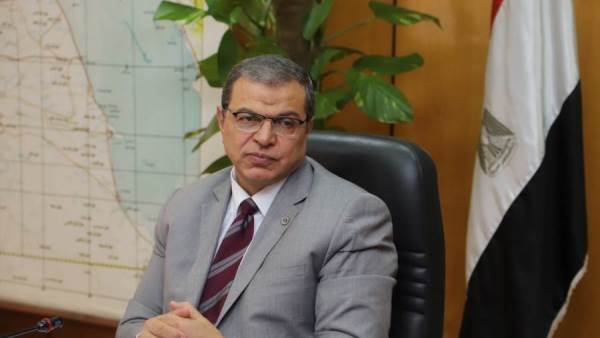 وزير القوى العاملة