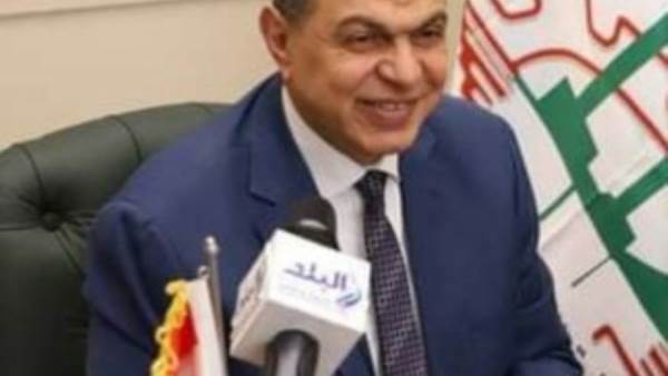 وزير القوي العاملة