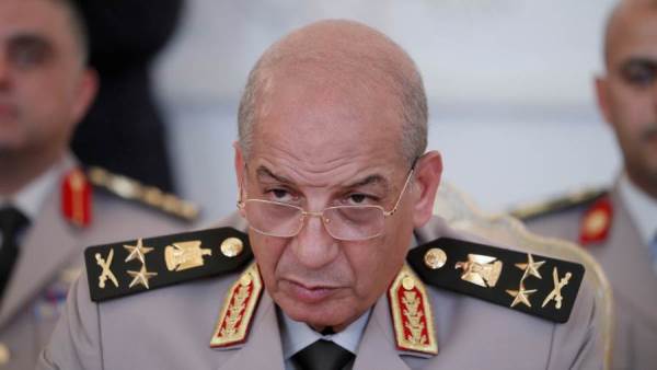 وزير الدفاع محمد أحمد زكي