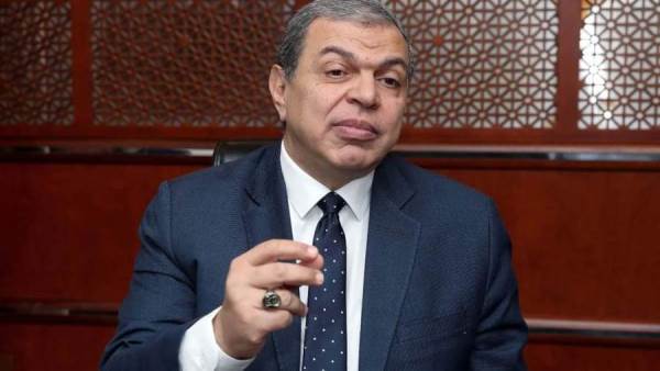 وزير القوى العاملة