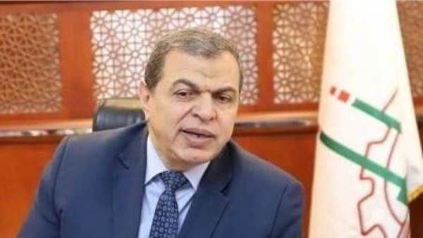 وزير القوى العاملة