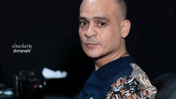 مصطفي عباس